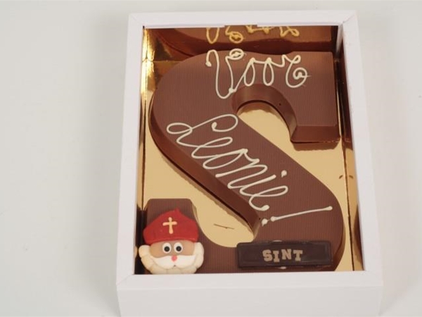 Chocolade letter met naam MELK 200-g.&nbsp;letter: s